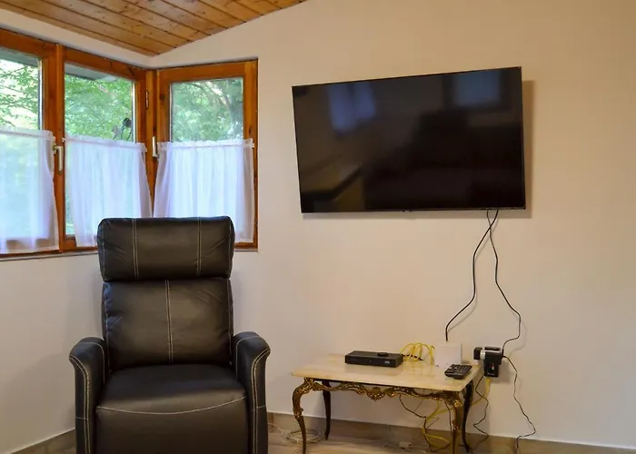 Irma- Forras Vendeghazak 公寓 Kismaros